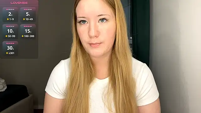 PandaFluff online show from October 24, 2025, 4:14 pm