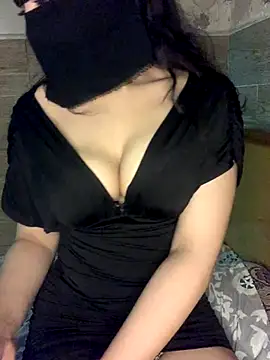 Snapshot of Dahab_ chatting on October 13, 2025, 2:17 pm Dahab online show from October 13, 2025, 2:17 pm