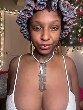 Snapshot of MistiSavannah chatting on May 9, 2026, 11:59 am MistiSavannah online show from May 9, 2026, 11:59 am