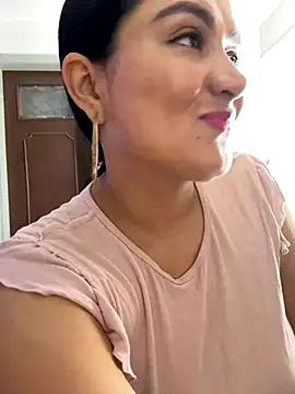 Rouse69  online show from October 4, 2025, 9:07 am