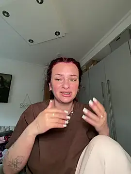 Snapshot of OliviaaFischer chatting on February 5, 2026, 11:15 am OliviaaFischer online show from February 5, 2026, 11:15 am