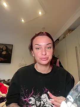 Snapshot of OliviaaFischer chatting on February 15, 2026, 1:52 pm OliviaaFischer online show from February 15, 2026, 1:52 pm