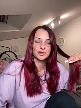 Snapshot of OliviaaFischer chatting on March 15, 2026, 9:43 pm OliviaaFischer online show from March 15, 2026, 9:43 pm