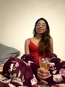 Snapshot of FadaPerigosa chatting on September 13, 2025, 4:01 am FadaPerigosa online show from September 13, 2025, 4:01 am