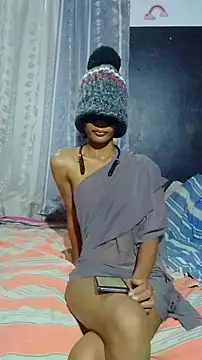 Chooty Couple online show from April 25, 2026, 4:26 pm