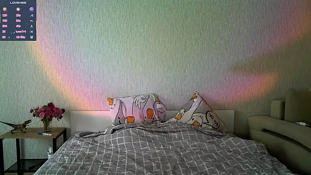 Snapshot of eskatmi chatting on September 12, 2025, 11:54 am eskatmi online show from September 12, 2025, 11:54 am