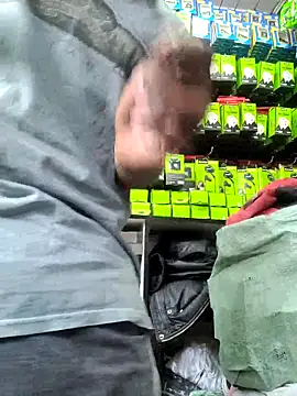 Snapshot of sweetdickboy2 chatting on September 18, 2025, 11:01 am sweetdickboy2 online show from September 18, 2025, 11:01 am