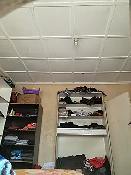 sweetdickboy2 online show from May 16, 2026, 9:39 am