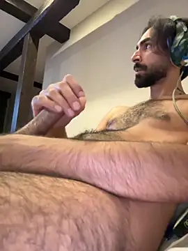 Snapshot of SergioGarcia93 chatting on September 9, 2025, 9:03 pm SergioGarcia93 online show from September 9, 2025, 9:03 pm