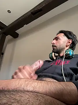 Snapshot of SergioGarcia93 chatting on October 19, 2025, 11:22 am SergioGarcia93 online show from October 19, 2025, 11:22 am