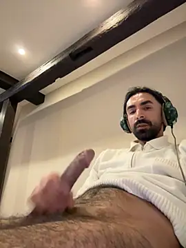 Snapshot of SergioGarcia93 chatting on November 3, 2025, 8:54 pm SergioGarcia93 online show from November 3, 2025, 8:54 pm