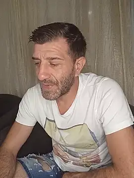 Alexdaniel89 online show from June 24, 2026, 11:26 pm