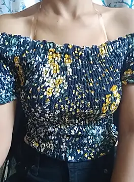 Snapshot of Aashiika1176 chatting on October 8, 2025, 10:51 pm Aashiika1176 online show from October 8, 2025, 10:51 pm