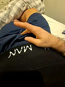 biversboy online show from October 30, 2025, 7:47 pm