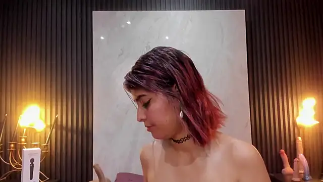 AuroraGray online show from March 18, 2026, 1:14 pm