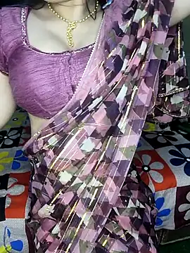 Snapshot of PRIYA_22 chatting on September 20, 2025, 10:49 am PRIYA 22 online show from September 20, 2025, 10:49 am