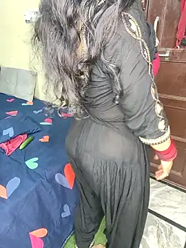 Snapshot of PRIYA_22 chatting on October 12, 2025, 3:49 am PRIYA 22 online show from October 12, 2025, 3:49 am