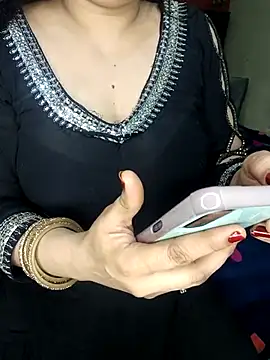 Snapshot of PRIYA_22 chatting on October 15, 2025, 12:55 am PRIYA 22 online show from October 15, 2025, 12:55 am