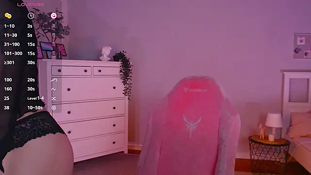 Snapshot of Keke_Pallmer chatting on October 4, 2025, 7:39 am Keke Pallmer online show from October 4, 2025, 7:39 am