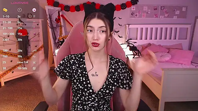 Snapshot of Keke_Pallmer chatting on November 1, 2025, 7:32 am Keke Pallmer online show from November 1, 2025, 7:32 am