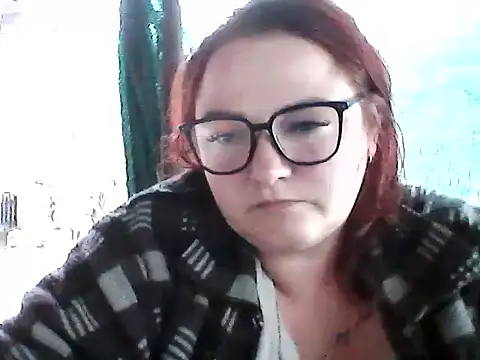 AngelQSky online show from September 19, 2025, 2:18 pm