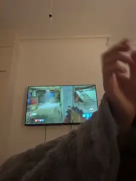 cutietootie02 online show from February 6, 2026, 12:52 pm