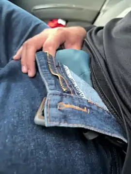 Xarkomm online show from March 3, 2026, 9:31 pm