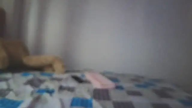 Snapshot of Crystal_Star_ chatting on October 3, 2025, 9:01 pm Crystal Star online show from October 3, 2025, 9:01 pm