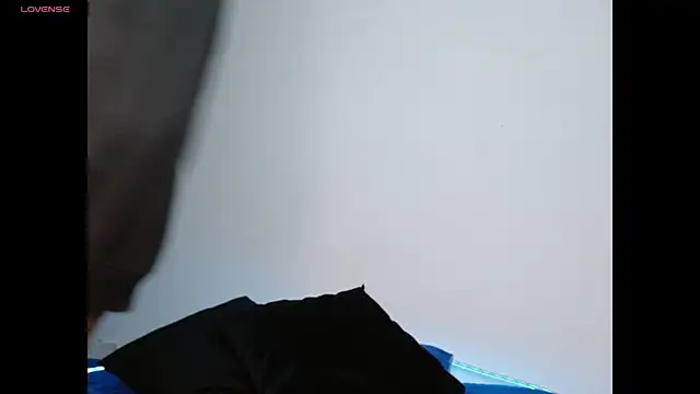 Gia Lee online show from October 21, 2025, 3:40 am