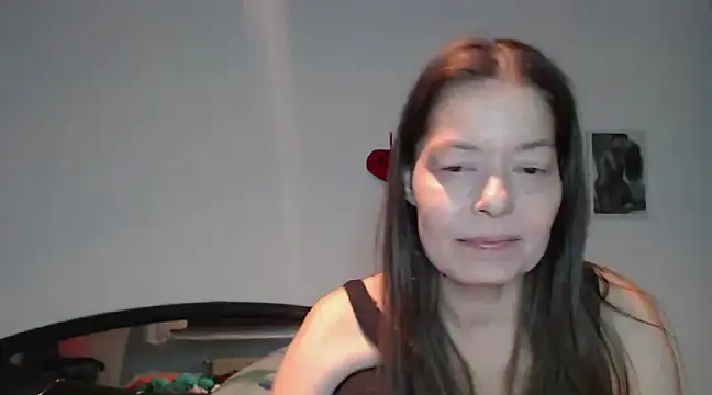 Snapshot of SexySarah177 chatting on January 1, 2025, 9:31 pm SexySarah177 online show from January 1, 2025, 9:31 pm