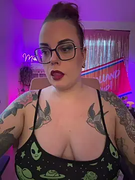 Snapshot of Miss_Lucifer6 chatting on June 26, 2026, 7:40 pm Miss Lucifer6 online show from June 26, 2026, 7:40 pm