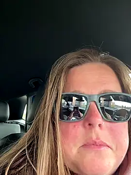 hornykitty1210 online show from October 24, 2025, 7:10 pm