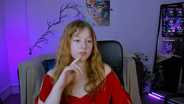 Snapshot of lola_sun12 chatting on September 18, 2025, 9:28 pm lola sun12 online show from September 18, 2025, 9:28 pm