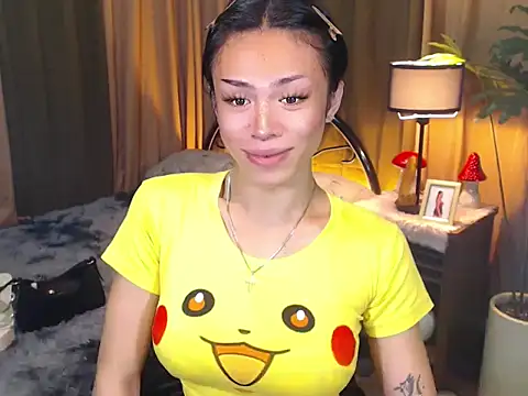 WILDROXIE online show from September 25, 2025, 10:02 pm