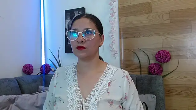 Alana steel 1 online show from March 26, 2026, 7:30 pm