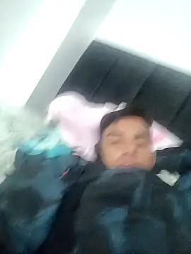 Snapshot of Ffeenniizz chatting on February 13, 2026, 11:34 pm Ffeenniizz online show from February 13, 2026, 11:34 pm