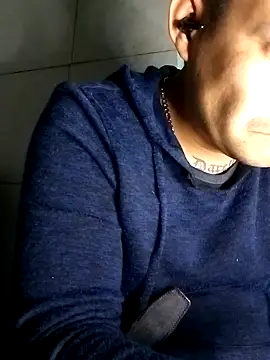 fboycdjuaez online show from October 21, 2025, 4:08 pm