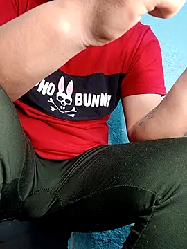 fboycdjuaez online show from March 10, 2026, 10:37 pm