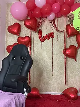 Snapshot of MorenaLush_Eup chatting on February 18, 2026, 2:07 am MorenaLush Eup online show from February 18, 2026, 2:07 am