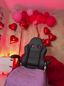 Snapshot of MorenaLush_Eup chatting on February 23, 2026, 12:52 am MorenaLush Eup online show from February 23, 2026, 12:52 am