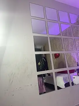 Snapshot of MorenaLush_Eup chatting on April 1, 2026, 11:02 pm MorenaLush Eup online show from April 1, 2026, 11:02 pm