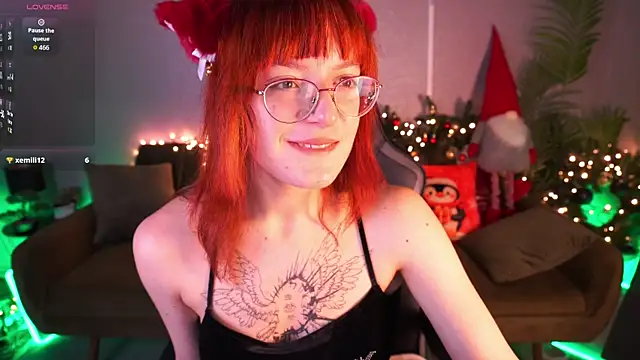 Pixie Peachh online show from January 5, 2026, 9:51 pm