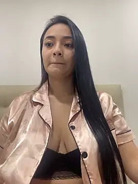 JulietaRioss online show from December 20, 2025, 5:53 pm