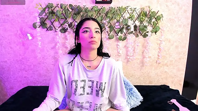 ImEmily444 online show from September 25, 2025, 7:01 am