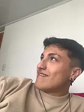 Snapshot of Milan_Bach chatting on March 21, 2026, 8:45 pm Milan Bach online show from March 21, 2026, 8:45 pm