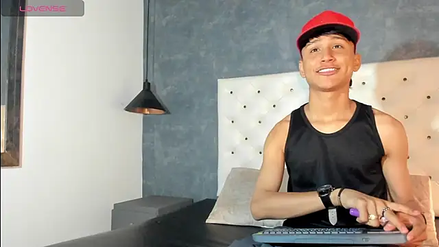 Snapshot of Daddy_Darcks chatting on November 4, 2025, 11:26 pm Daddy Darcks online show from November 4, 2025, 11:26 pm