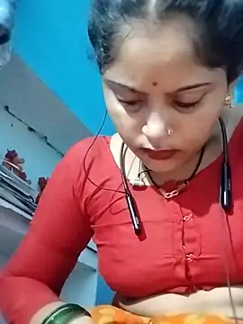 Hot-resa online show from September 9, 2025, 5:23 pm