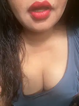 Bhabi Ki Antarvasna online show from October 3, 2025, 4:53 am