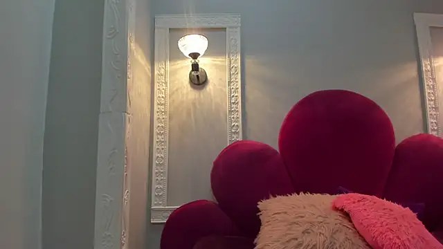 Saammy 17 online show from October 22, 2025, 8:19 pm