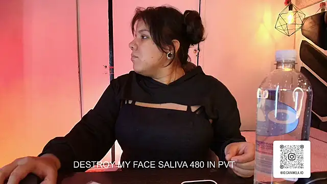 Snapshot of Melissa_Adamsx chatting on May 1, 2026, 6:56 pm Melissa Adamsx online show from May 1, 2026, 6:56 pm